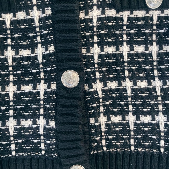 NWT H&M cardigan with collar SOLD OUT in stores - Picture 6 of 6